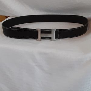 Black Leather H belt